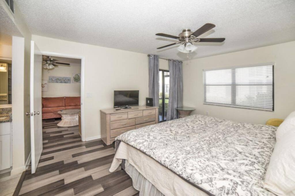 4411 Shorewalk 15 Min To And 5 Mins To Img Holiday home Bradenton