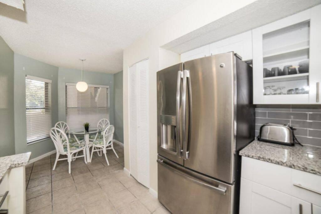 Holiday home 4411 Shorewalk 15 Min To And 5 Mins To Img *